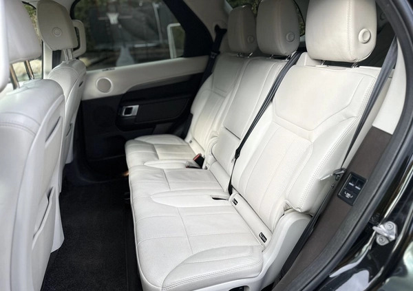 Land Rover Discovery cena 189990 przebieg: 112000, rok produkcji 2018 z Żywiec małe 704